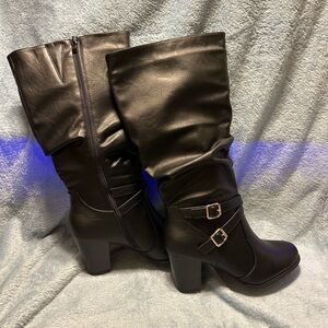 Elegant Black Women's Boots